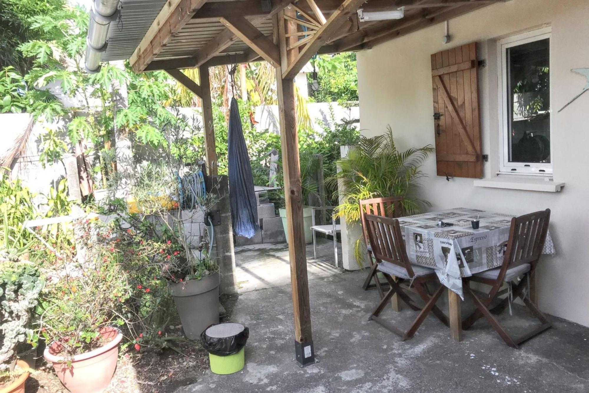 Maison Charmante A Bras-Panon Avec Piscine Et Jardin Exterior photo