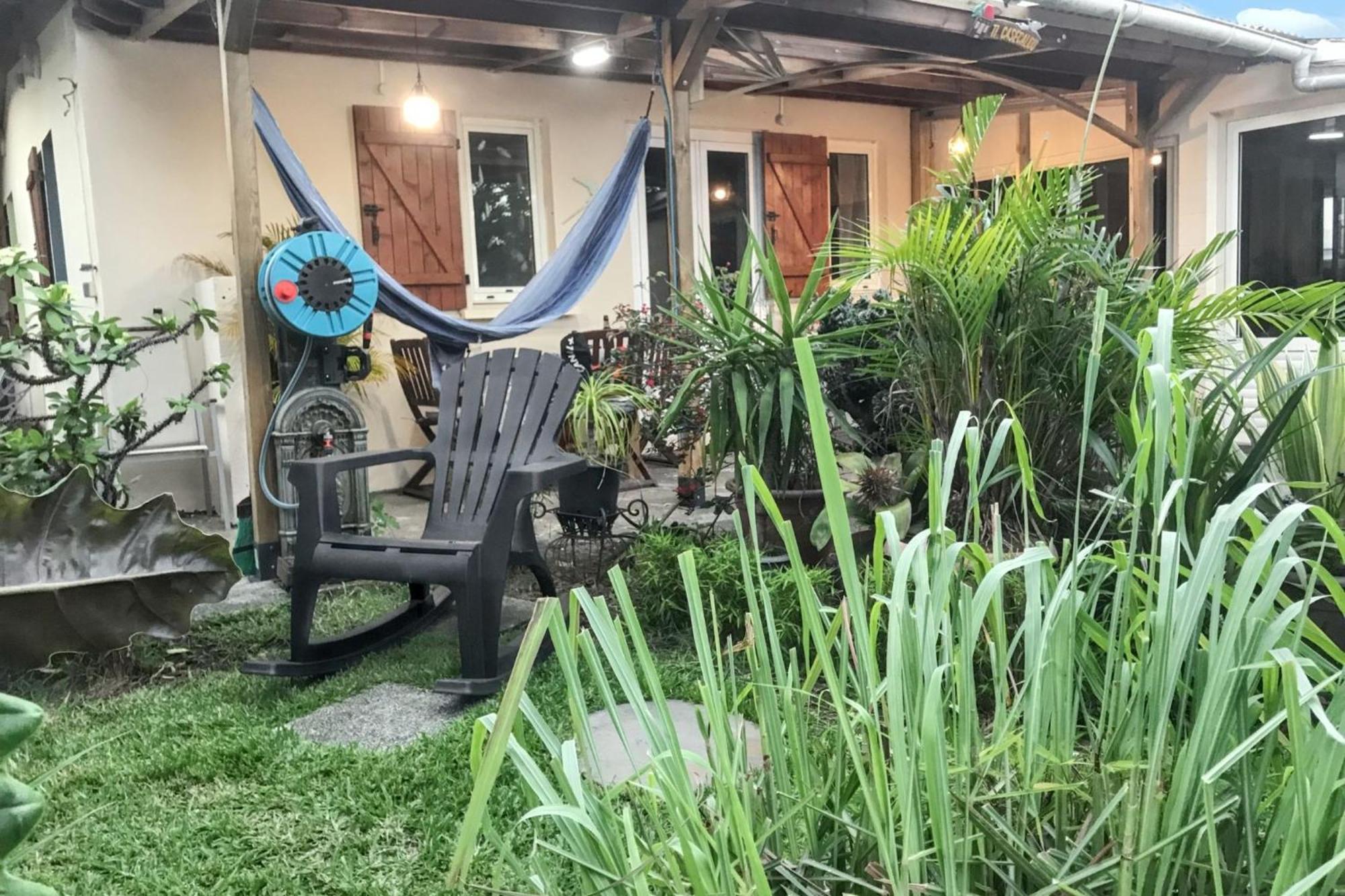 Maison Charmante A Bras-Panon Avec Piscine Et Jardin Exterior photo